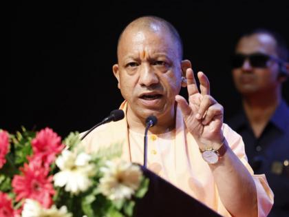 Betrayal political parties have erased the identity of 'prosperous Uttar Pradesh'; CM Adityanath attacks SP and Congress | विश्वासघातकी पक्षांनी 'समृद्ध उत्तर प्रदेश' ही ओळखच मिटवली; CM आदित्यनाथ यांचा सपा, काँग्रेसवर हल्ला Betrayal political parties have erased the identity of 'prosperous Uttar Pradesh'; CM Adityanath attacks SP and Congress | विश्वासघातकी पक्षांनी 'समृद्ध उत्तर प्रदेश' ही ओळखच मिटवली; CM आदित्यनाथ यांचा सपा, काँग्रेसवर हल्ला