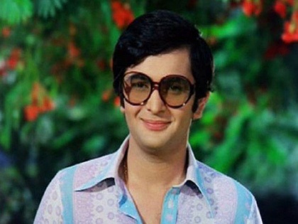 Rishi Kapoor made his first entry on the silver screen after being persuaded by Nargis TJL | नर्गिस यांनी मनविल्यानंतर ऋषी कपूर यांनी पहिल्यांदा रुपेरी पडद्यावर केली होती एन्ट्री 