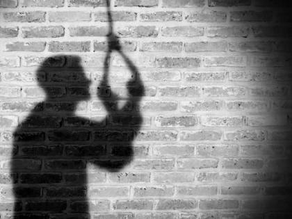 Absence marital joy youth committed suicide In Nagpur |  नागपुरात वैवाहिक सुखापासून वंचित युवकाची आत्महत्या