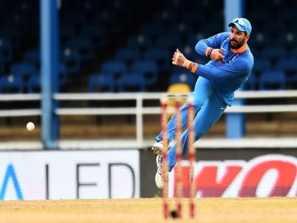 Yuvraj Singh mulls retirement, may seek BCCI permission to compete in private T20 leagues | 'सिक्सर किंग' युवराज सिंग निवृत्तीच्या तयारीत, BCCI समोर ठेवली ही अट!