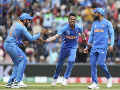 Virat Kohli and Rohit Sharma, Who is the better captain? know Yuzvendra Chahal answer  | कर्णधार म्हणून कोण बेस्ट, विराट की रोहित? अवघड प्रश्नाचं युजवेंद्र चहलनं दिलं सहज उत्तर 