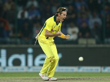 India vs Australia 5th ODI : ऑस्ट्रेलियाने मालिका खिशात घातली, 35 धावांनी विजय | India vs Australia 5th ODI : ऑस्ट्रेलियाने मालिका खिशात घातली, 35 धावांनी विजय