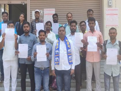 Amendment of reservation rules in selection; More than two hundred youths of Solapur got jobs | निवडीमध्ये आरक्षण नियमांची सुधारणा झाली; सोलापुरातील दोनशेहून अधिक तरूणांना नोकरी मिळाली