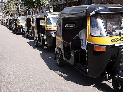 Hunger crisis on rickshaw drivers due to lockdown | लॉकडाऊनमुळे रिक्षा चालकांवर उपासमारीचे संकट