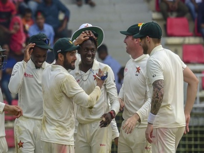 Zimbabwe beat Bangladesh by 151 runs in first Test in 5 years | पाच वर्षांनंतर 'या' संघाने मिळवला कसोटीत पहिला विजय