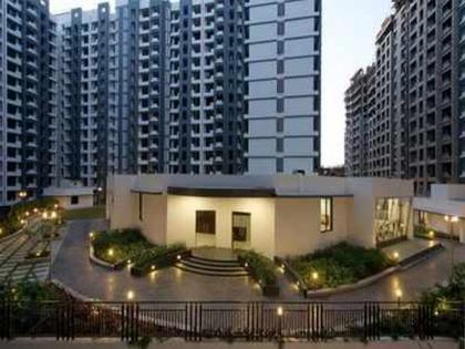 delay in taking possession of the house does not bring any relief to the investor | घराचा ताबा देण्यास विलंब तरी गुंतवणूकदाराला दिलासा नाही