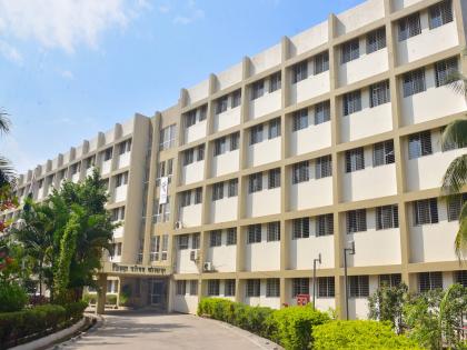 Movement to go to court against constituency reorganization due to reduction of constituencies in Ajra taluka in Zilla Parishad elections | कोल्हापूर जिल्हा परिषदेसाठी इच्छुकांनी शड्डू ठोकले, मतदारसंघ पुनर्रचनेसह आरक्षणाची आडाखे बांधणी सुरू Movement to go to court against constituency reorganization due to reduction of constituencies in Ajra taluka in Zilla Parishad elections | कोल्हापूर जिल्हा परिषदेसाठी इच्छुकांनी शड्डू ठोकले, मतदारसंघ पुनर्रचनेसह आरक्षणाची आडाखे बांधणी सुरू