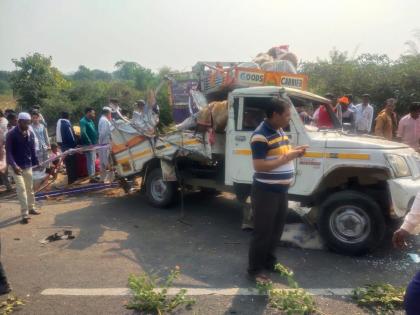 Accident near Dedhatalai in Madhya Pradesh; six people killed including Four-year-old child | मध्यप्रदेशच्या देढतलाईजवळ अपघात; चार वर्षीय चिमुकल्याचा मृत्यू, मृत्युसंख्या सहावर