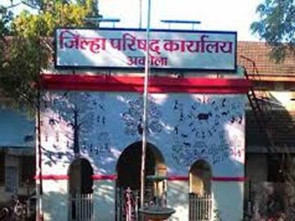 How were the receipts of 235 Gram Panchayats torn when there was no proposal for development work? | विकासकामांचे प्रस्ताव नसताना २३५ ग्रामपंचायतींच्या पावत्या फाडल्या कशा?