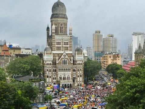 काँग्रेस-सप गैरहजर; उद्धवसेनेला एका प्रभागात धक्का; माजी महापौर श्रद्धा जाधव यांचा पराभव; काँग्रेसला २ समित्यांचे अध्यक्षपद