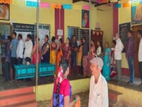 Vidhan Sabha Election 2024: सिंधुदुर्ग जिल्ह्यात पुरुषांनीच ठरविला आमदार, मतदानात महिलांचा सहभाग कमी
