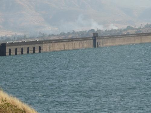 Not only in Maharashtra, the dams in the country are 22 percent empty | महाराष्ट्रच नव्हे, तर देशातील धरणे २२ टक्के रिकामी