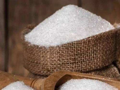 Ethanol curbs to fight sugar shortage? | साखरेच्या टंचाईशी लढण्यासाठी इथेनॉलवर अंकुश?