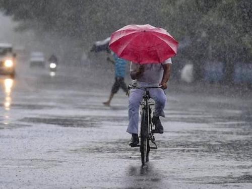 Heavy presence of unseasonal rain in the state, how will the weather be in the next 24 hours? | राज्यात अवकाळी पावसाची जोरदार हजेरी, पुढील २४ तासांत कसे असणार हवामान?