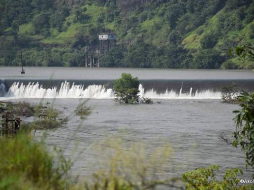 How much water is released from the dams in the state? | राज्यातील धरणांमधून किती होतोय पाण्याचा विसर्ग?