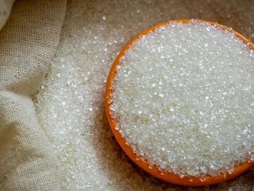 Sugar prices hit a six-year high | साखरेचे भाव गेले सहा वर्षांच्या उच्चांकावर