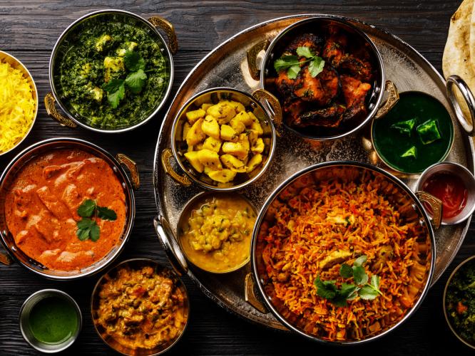 लोक वर्षानुवर्षे आवडीने खातात असे ८ पारंपरिक भारतीय पदार्थ! बघा, यापैकी तुम्ही किती पदार्थ खाल्लेत?