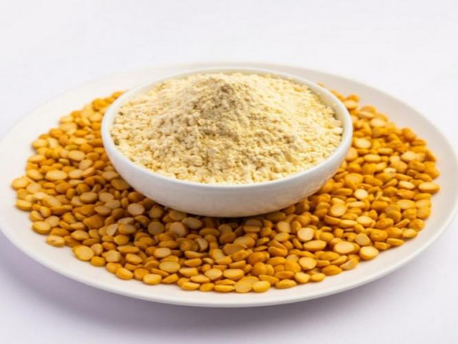 वाटीभर बेसनाचे करा ७ पदार्थ, झटपट पौष्टिक पदार्थांची ही घ्या चमचमीत यादी