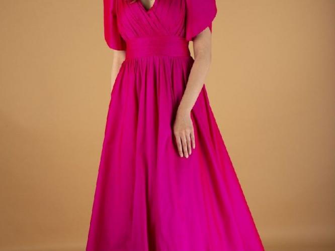 कुठल्याही पार्टीत मिळेल फुल अटेंशन, दिसाल क्लासी, पाहा ५ ड्रेस- व्हा पार्टी की शान कुठल्याही पार्टीत मिळेल फुल अटेंशन, दिसाल क्लासी, पाहा ५ ड्रेस- व्हा पार्टी की शान