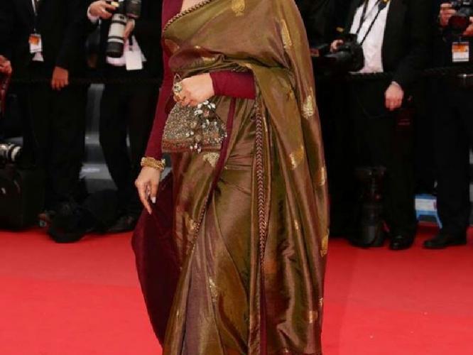 दंड खूप जाडजूड दिसतात? लांब बाह्यांच्या ब्लाऊजच्या खास ट्रेंडी डिझाइन्स, दिसाल एकदम स्टायलिश-सुंदर