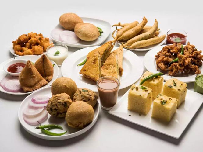सावन बरसे तरसे दिल! पाऊस-चहा आणि ‘तो’, जगात भारी रोमॅण्टिक आयडिया-यंदा चुकवू नका.. सावन बरसे तरसे दिल! पाऊस-चहा आणि ‘तो’, जगात भारी रोमॅण्टिक आयडिया-यंदा चुकवू नका..