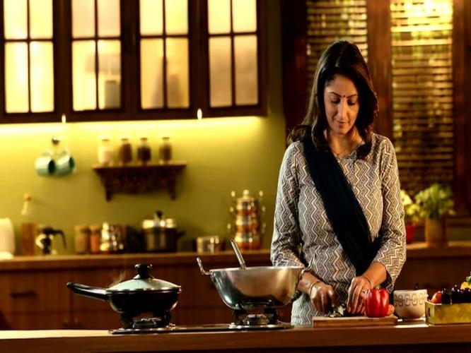 Diet recipes : कोण म्हणतं डाएट बोअरिंग असतं? पाहा ६ रेसिपी, चविष्ट पदार्थ खाऊन घटवा वजन Diet recipes : कोण म्हणतं डाएट बोअरिंग असतं? पाहा ६ रेसिपी, चविष्ट पदार्थ खाऊन घटवा वजन