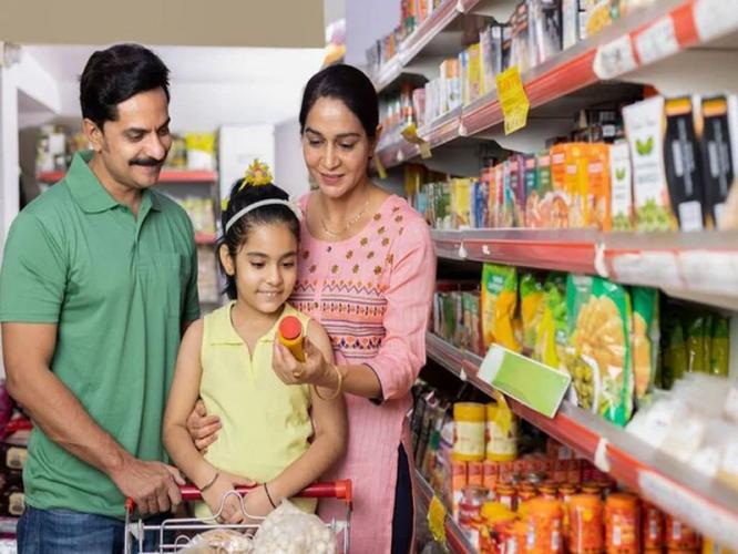 ऑफर आहे म्हणून सुपर मार्केटमधून ढिगभर वस्तू आणता? ‘ही’ मोठी चूक, देतेय आजारांना आमंत्रण... ऑफर आहे म्हणून सुपर मार्केटमधून ढिगभर वस्तू आणता? ‘ही’ मोठी चूक, देतेय आजारांना आमंत्रण...