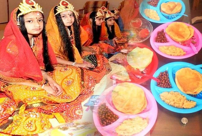 मस्तच! नवरात्रात कन्या पूजनानंतर मुलींना द्या 'ही' यूजफुल गिफ्ट्स; आनंदाने उजळतील चिमुकल्यांचे चेहरे