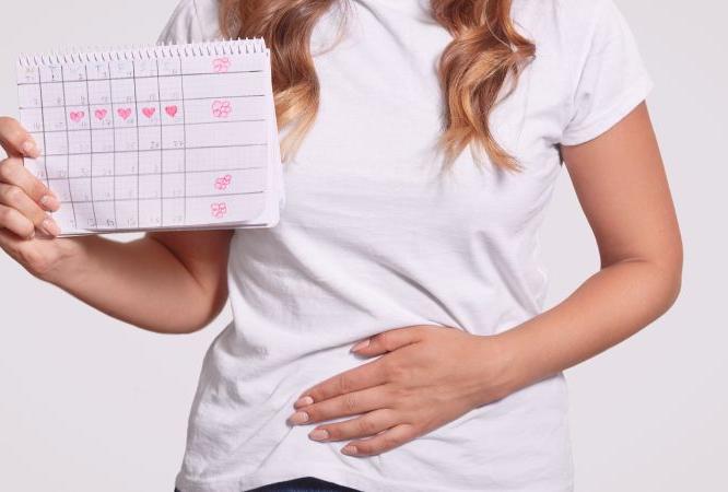 International Menstrual hygiene Day : मासिक पाळी म्हणजे विटाळ नव्हे, महिलांनी टाळायला हव्या ५ चुका International Menstrual hygiene Day : मासिक पाळी म्हणजे विटाळ नव्हे, महिलांनी टाळायला हव्या ५ चुका
