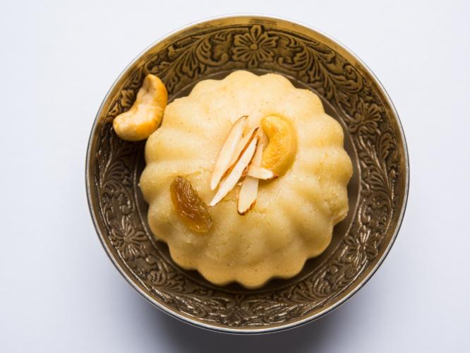 Guru Purnima 2025 Prasad: प्रसादाचा शिरा करताना ५ पदार्थ आठवणीने घाला! शिरा होईल एकदम परफेक्ट Guru Purnima 2025 Prasad: प्रसादाचा शिरा करताना ५ पदार्थ आठवणीने घाला! शिरा होईल एकदम परफेक्ट
