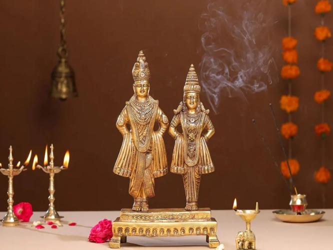 आषाढी एकादशी : विठुरायाच्या पुजेसाठी करा सुंंदर सजावट, ६ आयडिया- आकर्षक सजावट होईल झटपट आषाढी एकादशी : विठुरायाच्या पुजेसाठी करा सुंंदर सजावट, ६ आयडिया- आकर्षक सजावट होईल झटपट