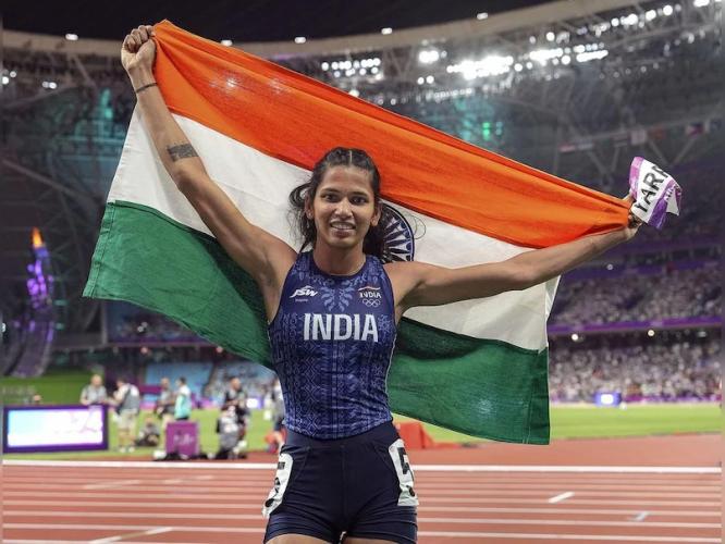 Jyothi Yarraji : हर्डल क्वीन! ज्योती याराजीने जिंकलं सुवर्णपदक; २७ वर्षांनी रचला इतिहास, संघर्ष केला अन्...