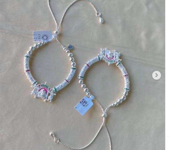 नव्या नवरीसाठी चांदीचे नाजूक पैंजण; १० डेलिकेट डिझाईन्स, पायात एकदम सुंदर दिसतील पैंजण