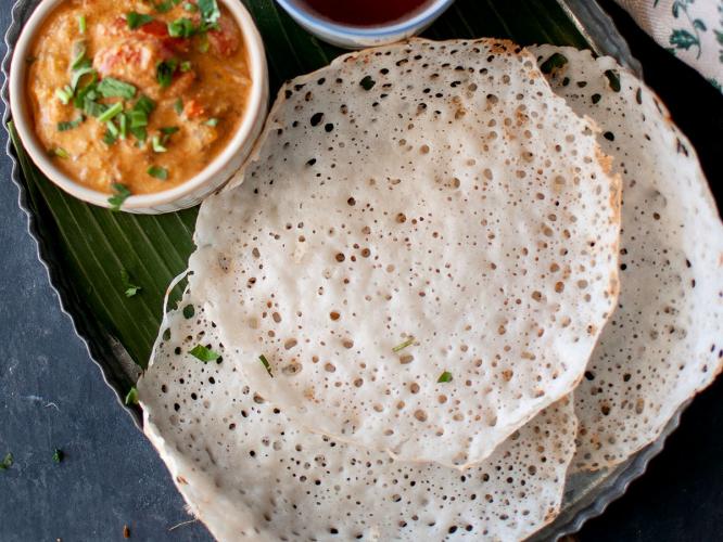 गाडीवर मिळतं तसं मऊ, जाळीदार अप्पम घरीच करा; ७ सोप्या स्टेप्स, झटपट बनेल नाश्ता गाडीवर मिळतं तसं मऊ, जाळीदार अप्पम घरीच करा; ७ सोप्या स्टेप्स, झटपट बनेल नाश्ता