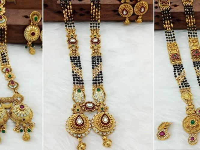 लग्नसराईसाठी घ्या खास राजवाडी वाटी मंगळसुत्र, ८ युनिक डिजाईन्स; पारंपारीक साजमध्ये रॉयल लूक लग्नसराईसाठी घ्या खास राजवाडी वाटी मंगळसुत्र, ८ युनिक डिजाईन्स; पारंपारीक साजमध्ये रॉयल लूक