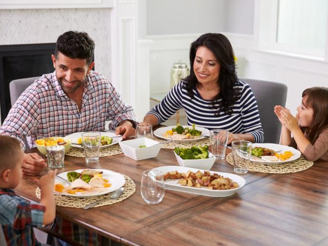 रात्री जेवण झाल्यावर या ८ गोष्टी करा, जीमला न जाता झरझर उतरेल चरबी; सुडौल-बारीक दिसाल रात्री जेवण झाल्यावर या ८ गोष्टी करा, जीमला न जाता झरझर उतरेल चरबी; सुडौल-बारीक दिसाल