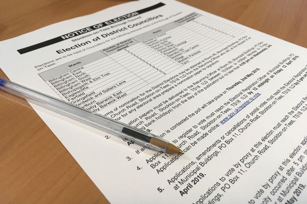 Six applications have come from Election Commission for Solapur district | विधानसभा निवडणूक तयारी; निवडणूक आयोगाकडून सोलापूर जिल्ह्यासाठी आले ३३०० अर्ज