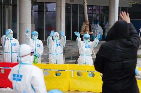 Corona virus: comforting! The total number of people who have recovered from Corona in Pune city has crossed 10,000 | Corona virus : दिलासादायक ! पुणे शहरात कोरोनातुन ठणठणीत बरे झालेल्यांची एकूण संख्या १० हजार पार Corona virus: comforting! The total number of people who have recovered from Corona in Pune city has crossed 10,000 | Corona virus : दिलासादायक ! पुणे शहरात कोरोनातुन ठणठणीत बरे झालेल्यांची एकूण संख्या १० हजार पार