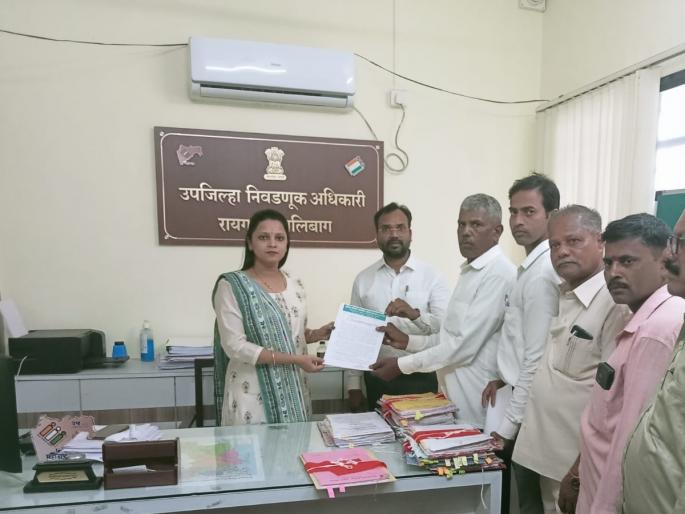 First withdraw the crime, then discuss the sanctity of the Bhoomiputra farmer | अलिबाग : आधी गुन्हे मागे घ्या मगच चर्चा; भूमिपुत्र शेतकऱ्याचा पावित्रा First withdraw the crime, then discuss the sanctity of the Bhoomiputra farmer | अलिबाग : आधी गुन्हे मागे घ्या मगच चर्चा; भूमिपुत्र शेतकऱ्याचा पावित्रा