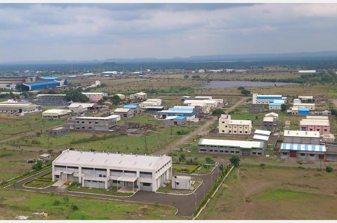 Technology Stuck in the Box: Bokil | तंत्रज्ञान चौकटीत अडकले : बोकील  Technology Stuck in the Box: Bokil | तंत्रज्ञान चौकटीत अडकले : बोकील