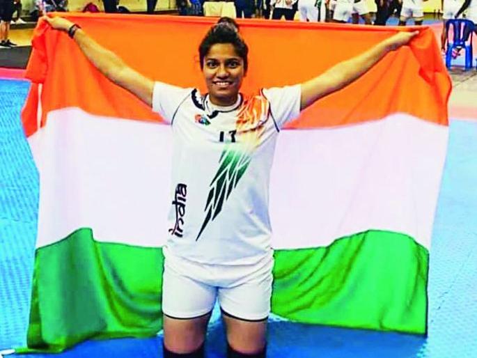 'Kabaddi champion' Madhavi dreams come true | ‘कबड्डी चॅम्पियन’ माधवीचे पूर्ण झाले स्वप्न 'Kabaddi champion' Madhavi dreams come true | ‘कबड्डी चॅम्पियन’ माधवीचे पूर्ण झाले स्वप्न