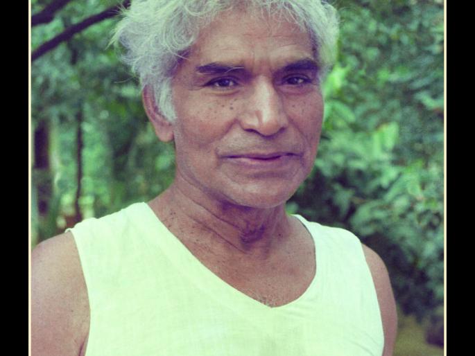 Memories of Baba Amte by Sateesh Paknikar | ‘आनंदवनीचा श्रमर्षी’ Memories of Baba Amte by Sateesh Paknikar | ‘आनंदवनीचा श्रमर्षी’