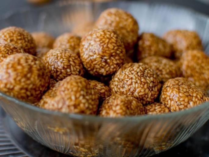 This year Gujarat's sesame and Uttar Pradesh's jaggery is high on Sankrant Festival | यंदा गुजरातचे तीळ आणि उत्तर प्रदेशचा गूळ करणार तोंड गोड This year Gujarat's sesame and Uttar Pradesh's jaggery is high on Sankrant Festival | यंदा गुजरातचे तीळ आणि उत्तर प्रदेशचा गूळ करणार तोंड गोड