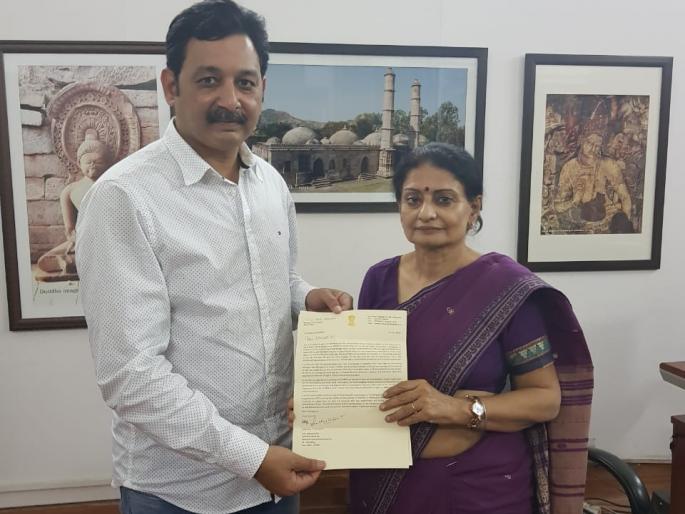 Kolhapur: Positive atmosphere about the work of Shivaji bridge | कोल्हापूर : शिवाजी पुलाच्या कामाबाबत सकारात्मक वातावरण Kolhapur: Positive atmosphere about the work of Shivaji bridge | कोल्हापूर : शिवाजी पुलाच्या कामाबाबत सकारात्मक वातावरण