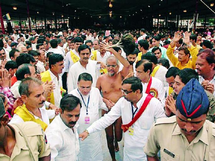 'Kadwe Shabd' made the change of mind | ‘कडवे वचन’ने केले मनपरिवर्तन 'Kadwe Shabd' made the change of mind | ‘कडवे वचन’ने केले मनपरिवर्तन