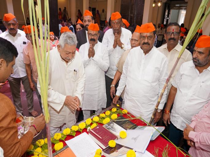 Why Nizam's Gazette for Maratha reservation, Shahu Chhatrapati asked; Protest to implement Kolhapur Gazette begins | मराठा आरक्षणासाठी निजामाचे गॅझेट का?, शाहू छत्रपती यांचा सवाल; कोल्हापूर गॅझेट लागू करण्यासाठी आंदोलनाचे रंणशिंग