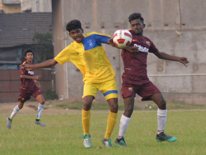 State-level school football tournament: Nagpur, Aurangabad, Kolhapur, etc. | राज्यस्तरीय शालेय फुटबॉल स्पर्धा : कोल्हापूरसह नागपूर, औरंगाबाद, आदींची बाजी State-level school football tournament: Nagpur, Aurangabad, Kolhapur, etc. | राज्यस्तरीय शालेय फुटबॉल स्पर्धा : कोल्हापूरसह नागपूर, औरंगाबाद, आदींची बाजी