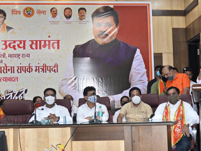 Meeting with the Chief Minister on Wednesday regarding the educational complex in the border area | सीमाभागातील शैक्षणिक संकुलाबाबत बुधवारी मुख्यमंत्र्यांसमवेत बैठक :उदय सामंत Meeting with the Chief Minister on Wednesday regarding the educational complex in the border area | सीमाभागातील शैक्षणिक संकुलाबाबत बुधवारी मुख्यमंत्र्यांसमवेत बैठक :उदय सामंत