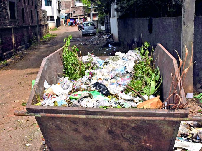 Plastic ban on the name, opportunity for actual use | नावाला प्लास्टिक बंदी, प्रत्यक्ष वापराची संधी Plastic ban on the name, opportunity for actual use | नावाला प्लास्टिक बंदी, प्रत्यक्ष वापराची संधी