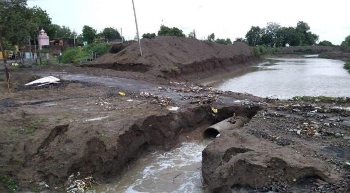 Heavy rains in Murtijapur taluka; The district has 39 mm. Report of rain! | मूर्तिजापूर तालुक्यात अतिवृष्टी; जिल्ह्यात ३९ मि.मी. पावसाची नोंद! Heavy rains in Murtijapur taluka; The district has 39 mm. Report of rain! | मूर्तिजापूर तालुक्यात अतिवृष्टी; जिल्ह्यात ३९ मि.मी. पावसाची नोंद!